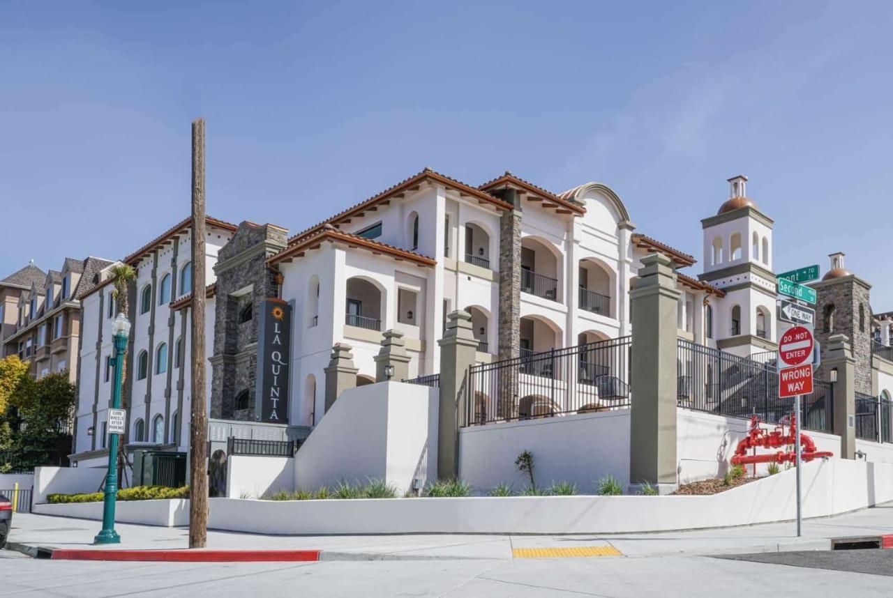 La Quinta Inn & Suites By Wyndham Santa Cruz Exterior foto