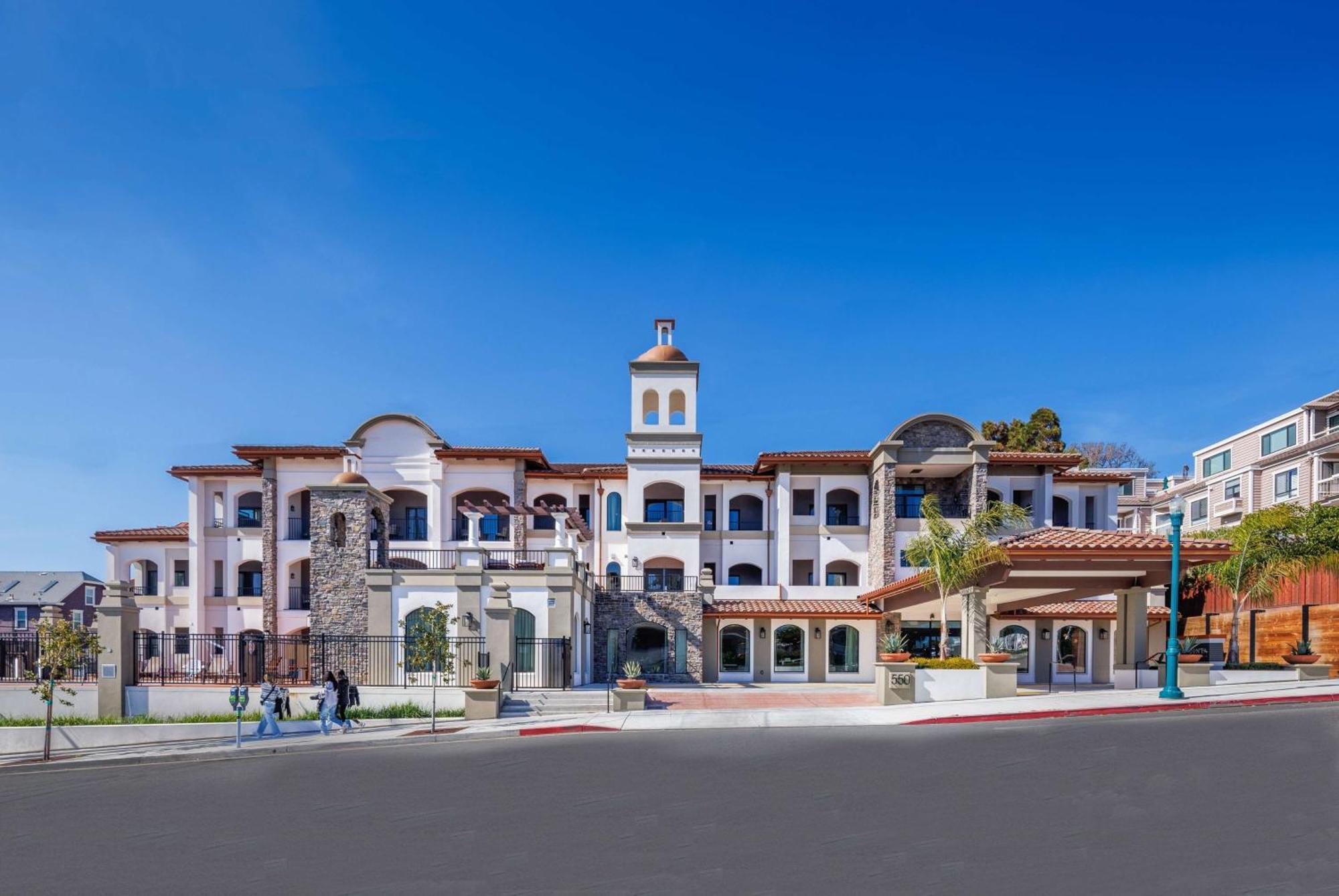 La Quinta Inn & Suites By Wyndham Santa Cruz Exterior foto